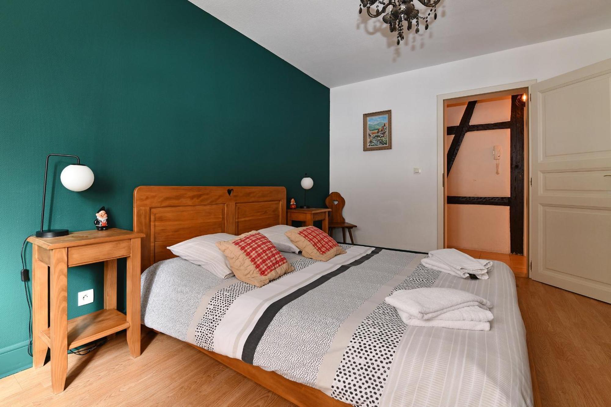 Au Nid D'Hirondelles Apartment Ribeauville  Ngoại thất bức ảnh